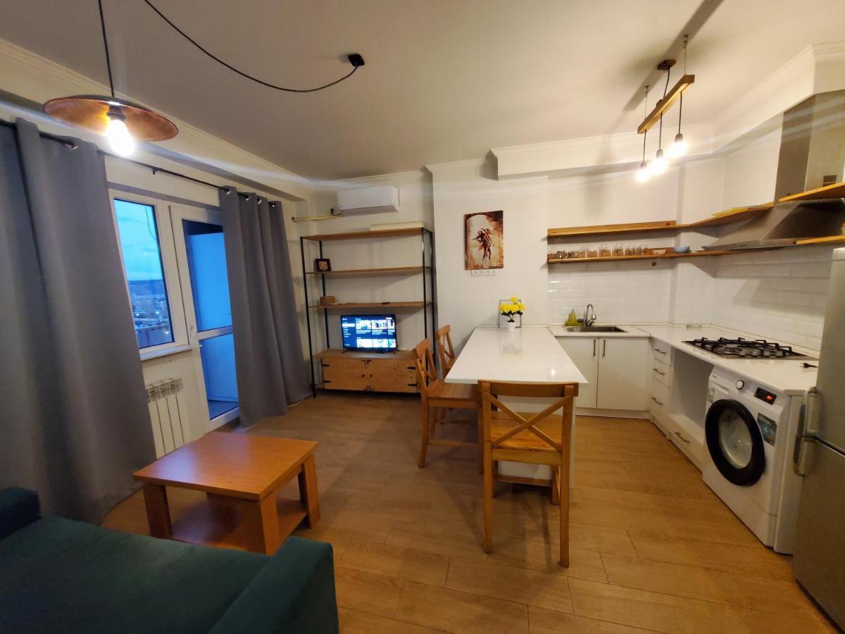 Alexander III Apartment Tbilisi Exterior photo